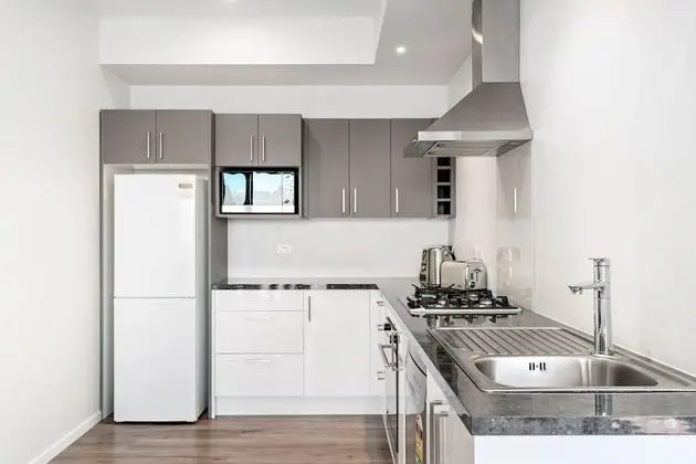 A LUCKIE CHARM - 3-BEDROOM TOWNHOUSE WITH SPECTACULAR VIEW - Mutfak