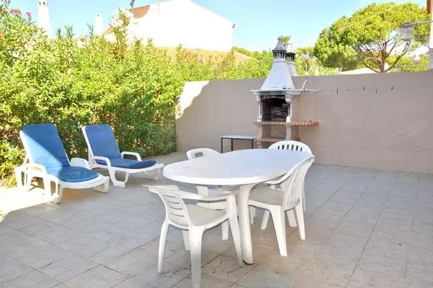 A Modern, Comfortable and Well Equipped Linked Villa With Private Pool and Ac - Dış Mekan