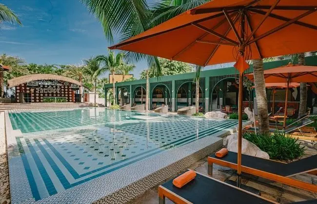 A-One New Wing Hotel - Havuz