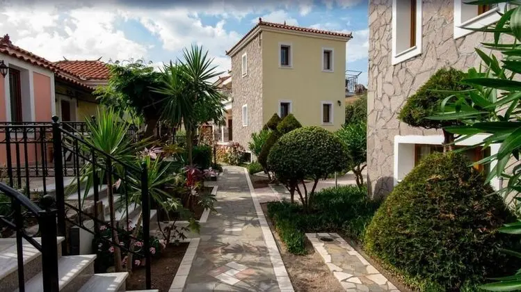 A Spacious and Bright Studio With Balcony - Dış Mekan