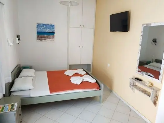 A Studio With a Large Balcony on the 2nd Floor - Oda