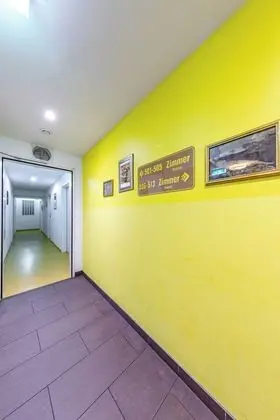 a&t Holiday Hostel Wien - Genel