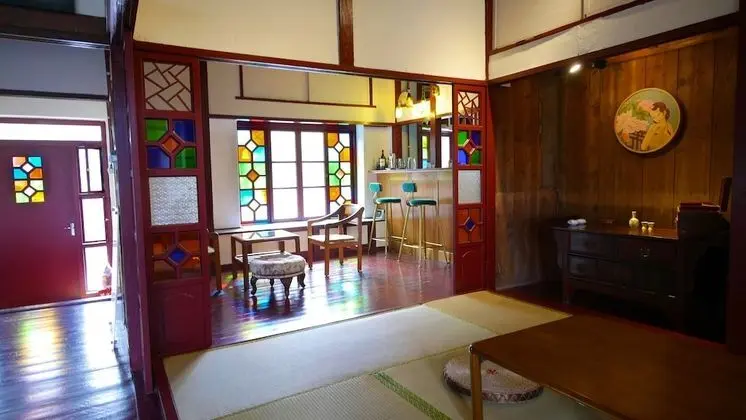 A Touch of Zen ─ A Restored Japanese Colonial Era Guest House - Öne Çıkan Resim