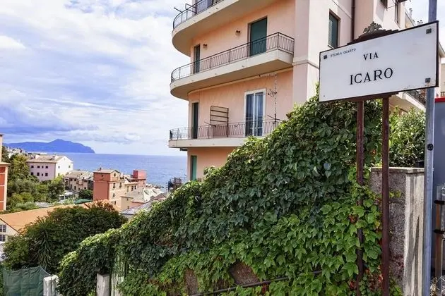 A un Passo da Boccadasse by Wonderful Italy