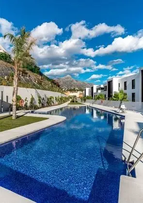 A-VITA Azahar Luxury Apartments - Havuz