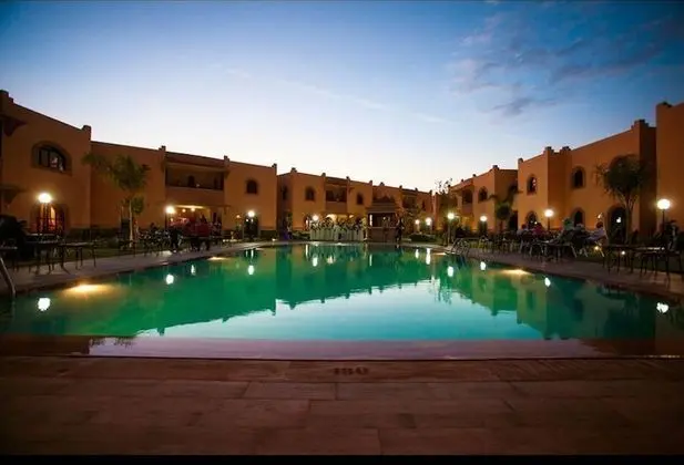 A Well-deserved Relaxation Near Marrakech - Havuz