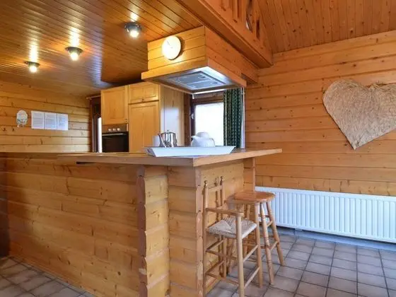 A Wooden Chalet Located in a Quiet and Green Environment, for 5 People - Oda