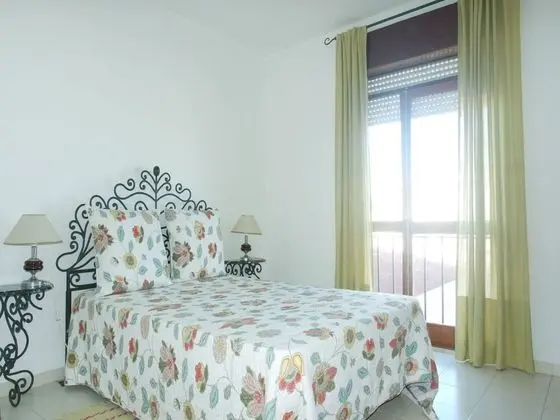 A06 - Seaview 1 Bed Apartment by DreamAlgarve - Oda