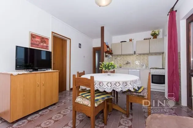 A2 Large apt With the big Terrace & Great sea View - Oda Düzeni