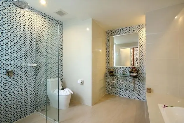 A2 Pool Resort Phuket