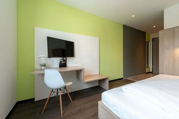 a2 HOTELS DENKENDORF - Oda
