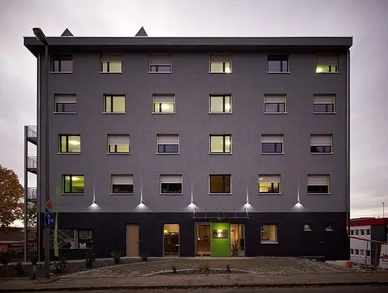 a2 HOTELS Plochingen