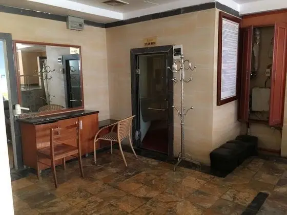 A25 Hotel - 221 Bach Mai - Spa
