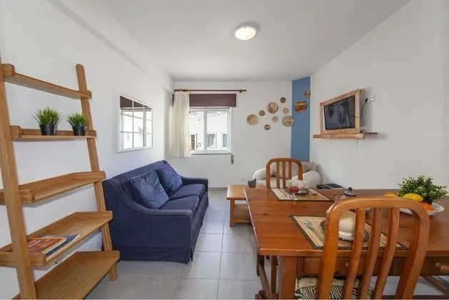 A32 - Postigo Apartment in Lagos - Oda