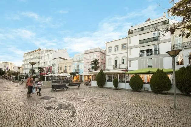 A38 - Rising Sun Top-Floor Flat - Dış Mekan
