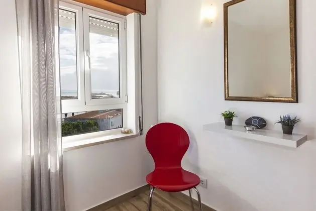 A38 - Rising Sun Top-Floor Flat - İç Mekan
