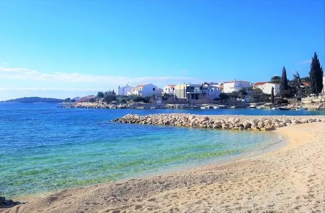 A4 Cozy Apartment w big Garden, Balcony & Grill - Plaj