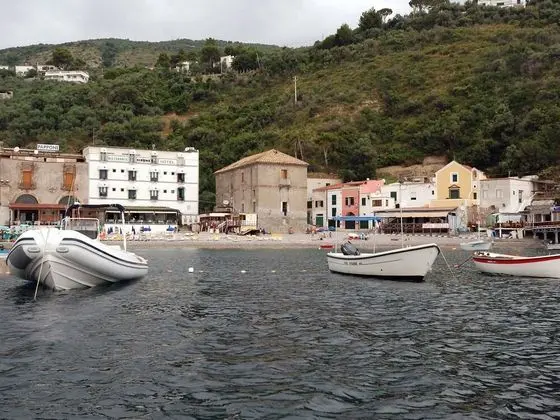 A4 Marina del Cantone - Oda