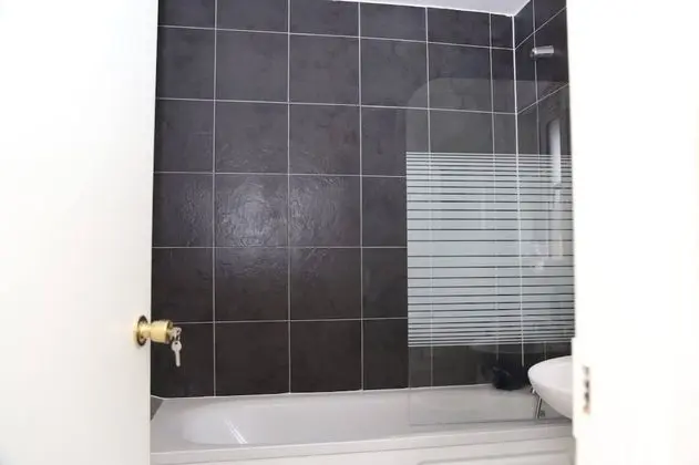 Aa Guest Room4 Near Royal Arsenal - Banyo Özellikleri