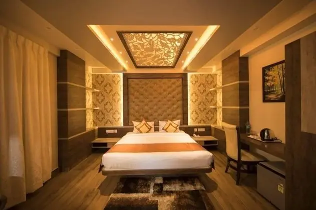 Aaccord Suites Inn