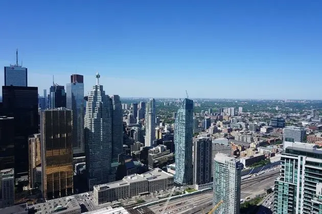 Aaira Suites at 1 York St - Öne Çıkan Resim