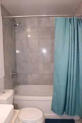 Aaira Suites CN Tower View - Banyo Tipleri