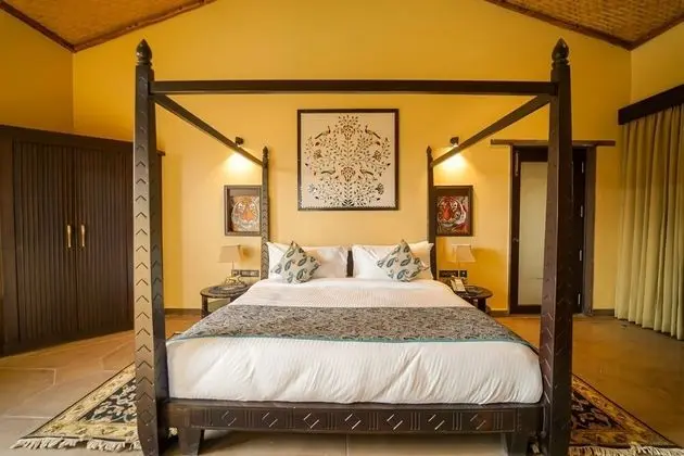 Aamaghati Wildlife Resort - Oda