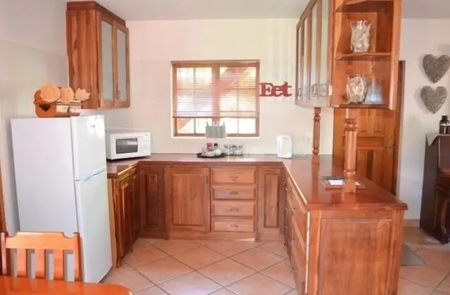 Aan De Bergen Guesthouse South Africa - Mutfak