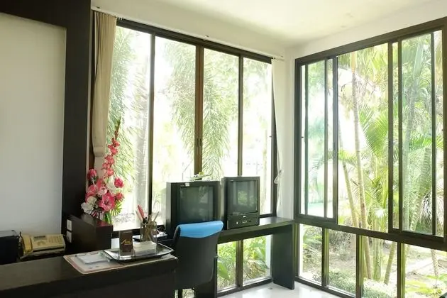 Aana Residence Resort - Lobi