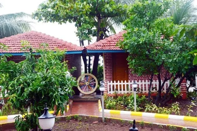Aanandi Farm and Resort - Dış Mekan