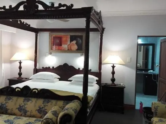 Aanmani Rose Guest House - Oda