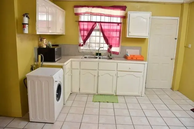 Aanola Villas A4 Spacious Caribbean Casa - Mutfak