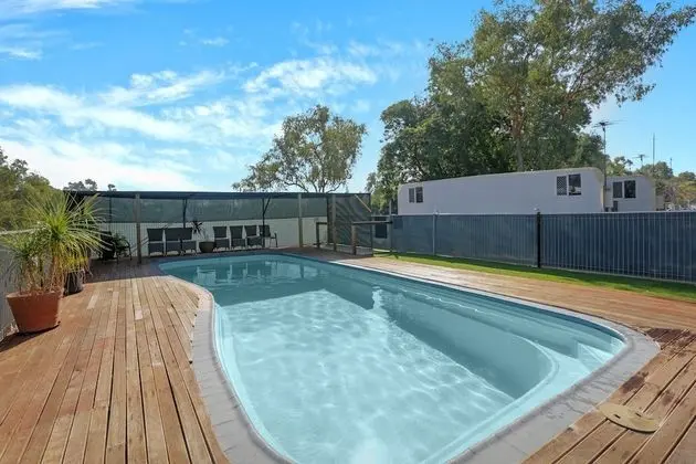 Aaok Moondarra Accommodation Village - Havuz