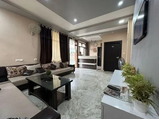 Hotel Aaradhya Residency - 1