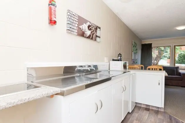 Aarangi Tui Motel - Mutfak