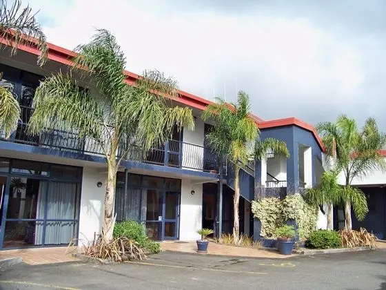 Aaron Court Motor Inn - Dış Mekan