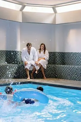 Hotel Aazaert by WP Hotels - Havuz