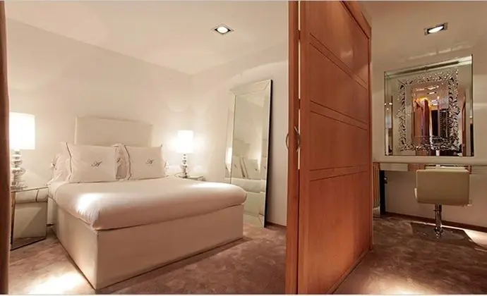 AB Design Suites & Residences - Genel