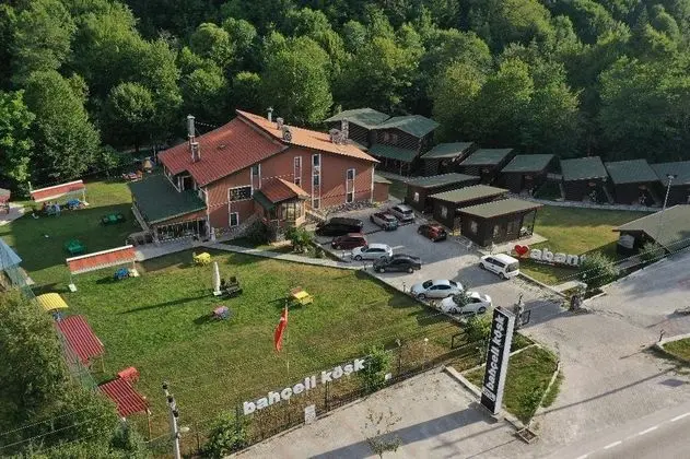 Abant Bahçeli Köşk