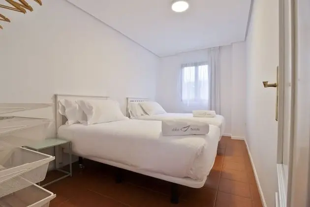 Abba Comillas Golf Apartments - Oda