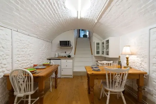 The Abbey Hotel and Apartments - Yerinde Yemek