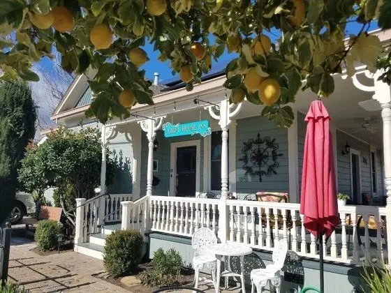Abbey House Inn - Dış Mekan