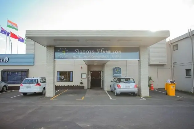 Abbots Hamilton - Hotel and Conference Centre - Dış Mekan