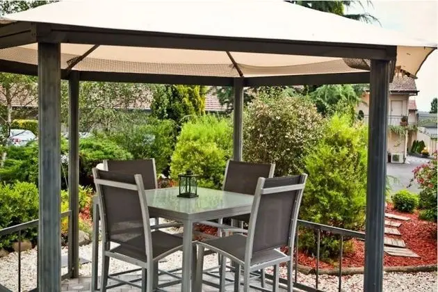 Abbotsleigh Motor Inn - Dış Mekan