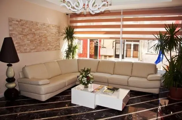Abel Hotel