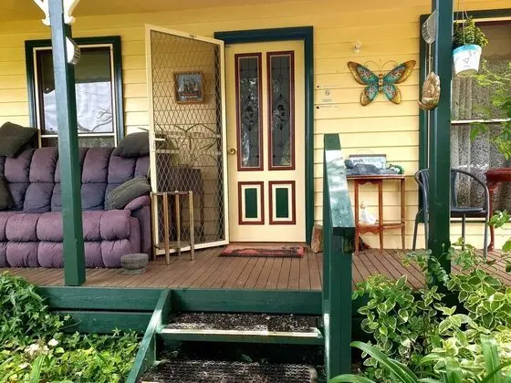Abelia Cottage of Daylesford Botanical