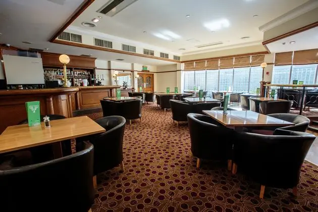 The Aberdeen Altens Hotel - Bar