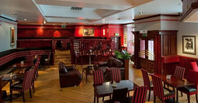 Aberdeen Douglas Hotel - Yeme / İçme