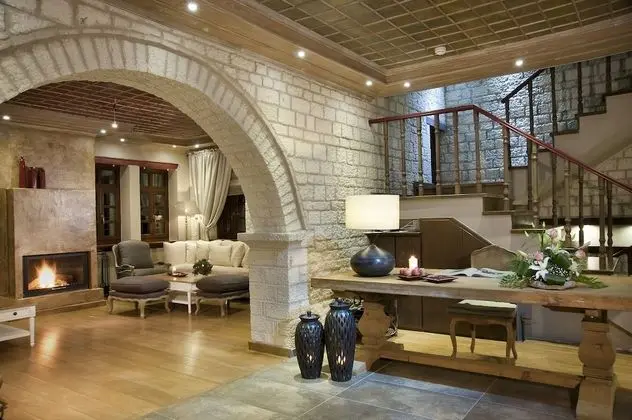 Aberratio Boutique Hotel - Lobi