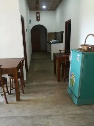 Abesekara Rest House - İç Mekan